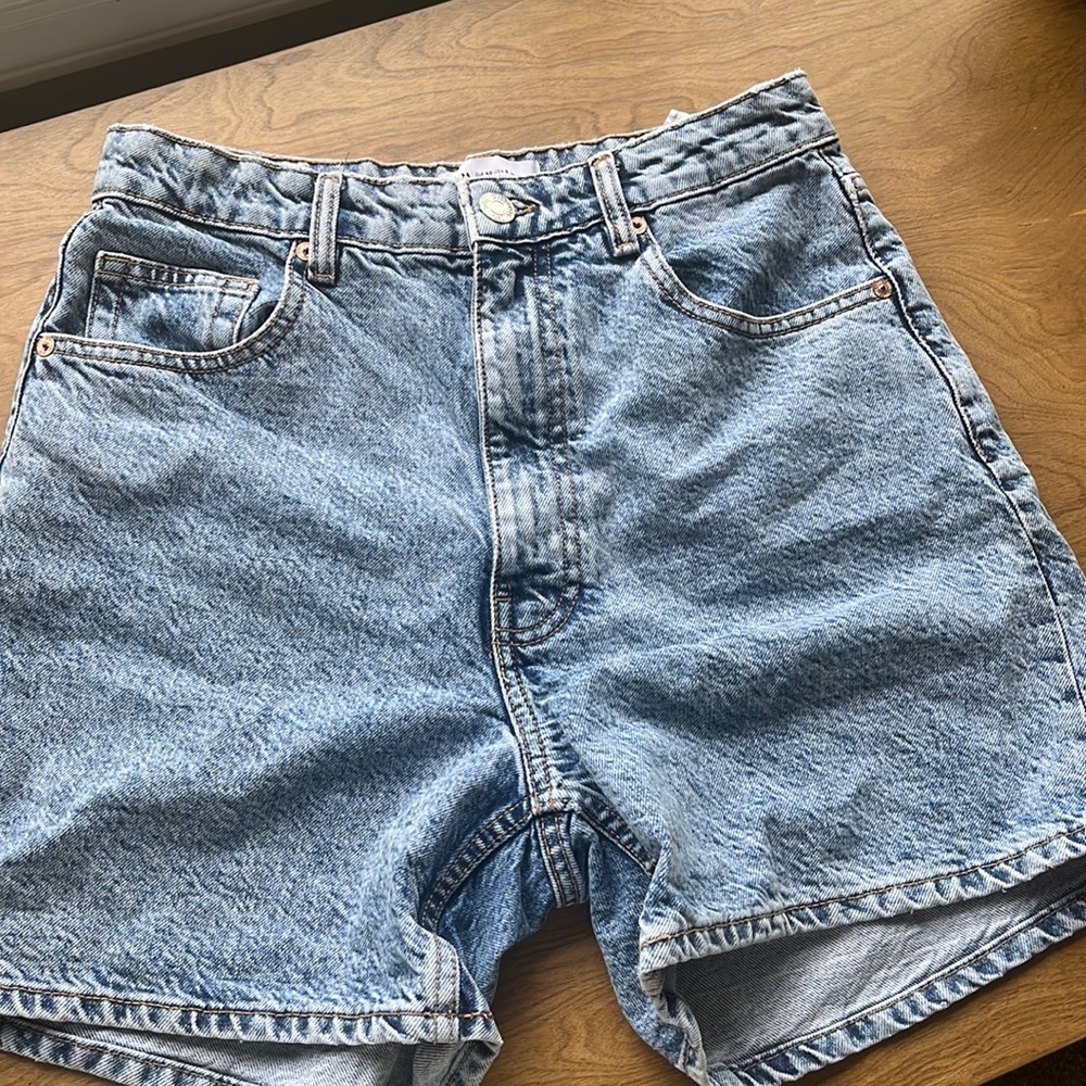 High waisted Zara mom shorts